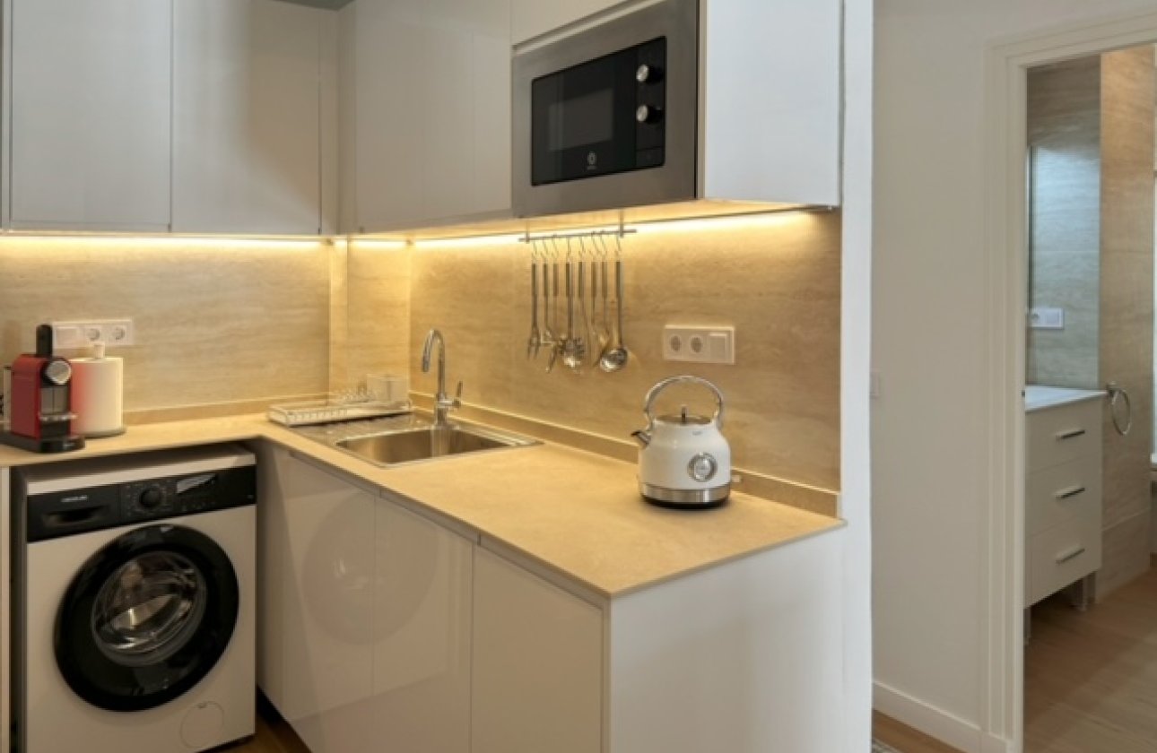 Reventa - Apartamento / piso - Torrevieja - Centro