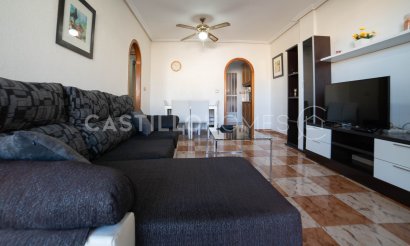 Resale - Apartment / flat - Orihuela Costa - Villamartín