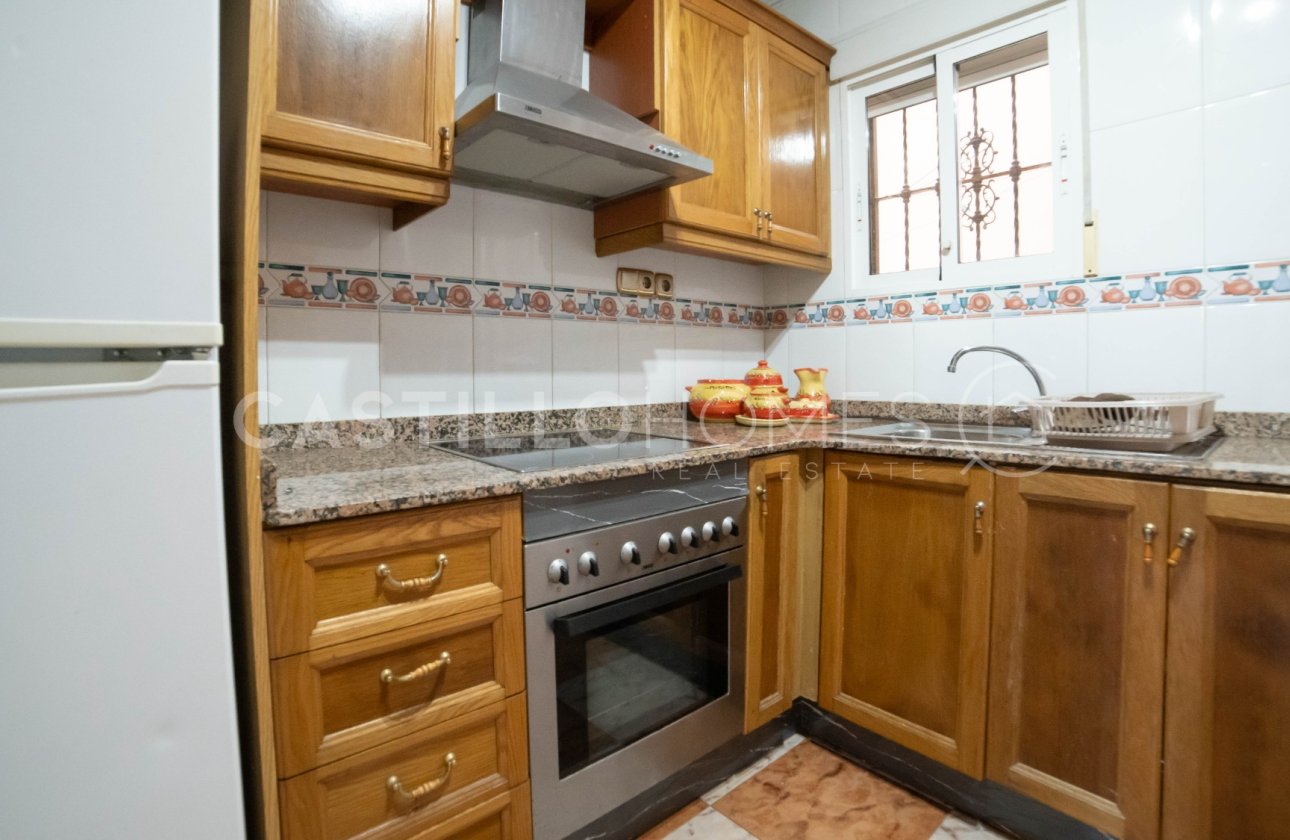 Resale - Apartment / flat - Orihuela Costa - Villamartín