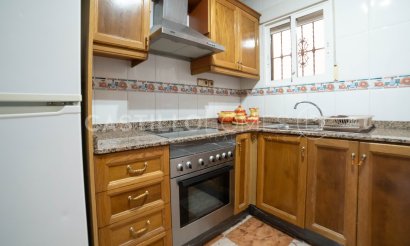 Resale - Apartment / flat - Orihuela Costa - Villamartín