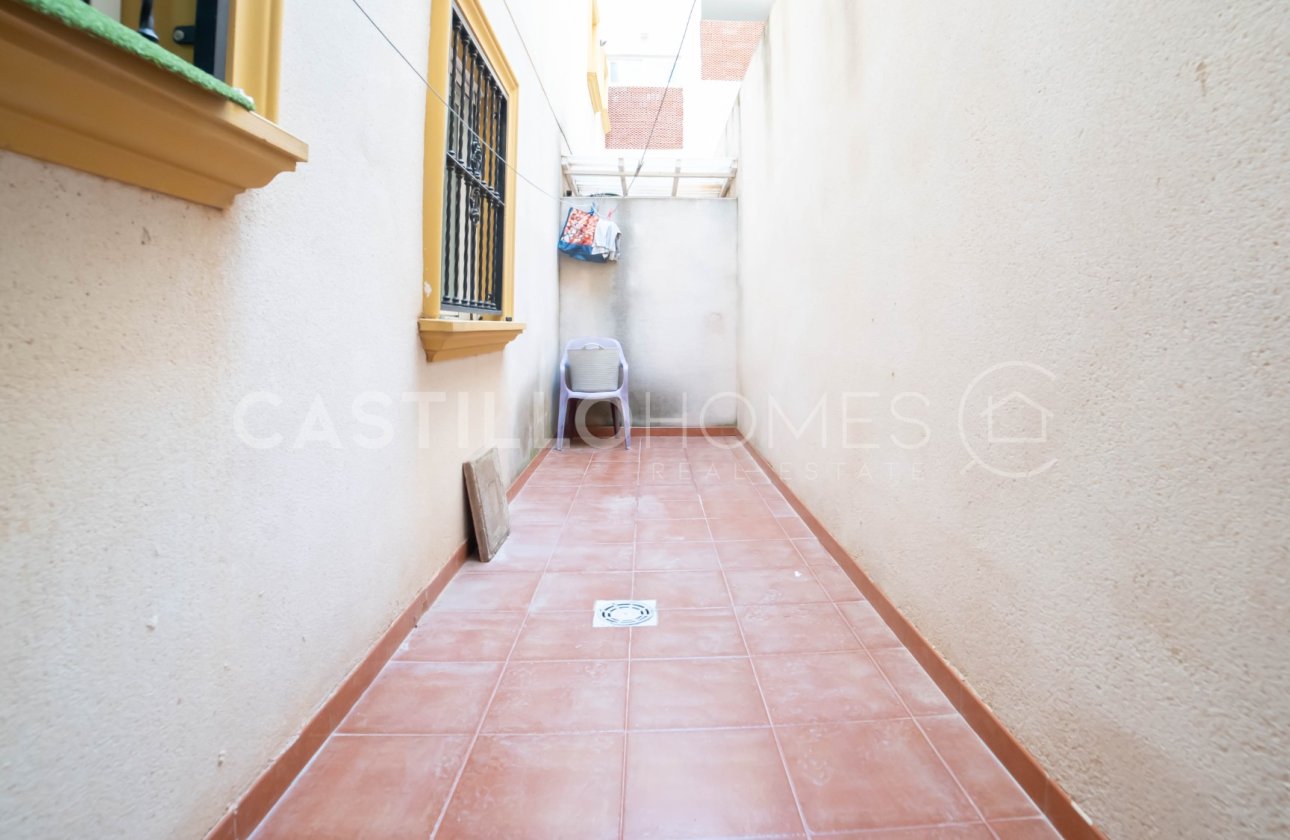 Resale - Apartment / flat - Orihuela Costa - Villamartín