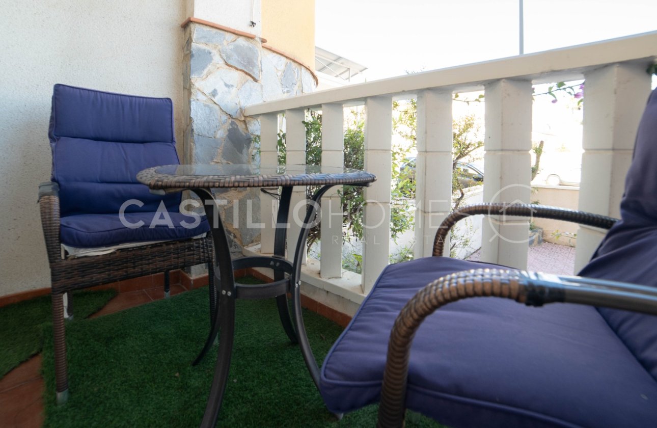 Resale - Apartment / flat - Orihuela Costa - Villamartín