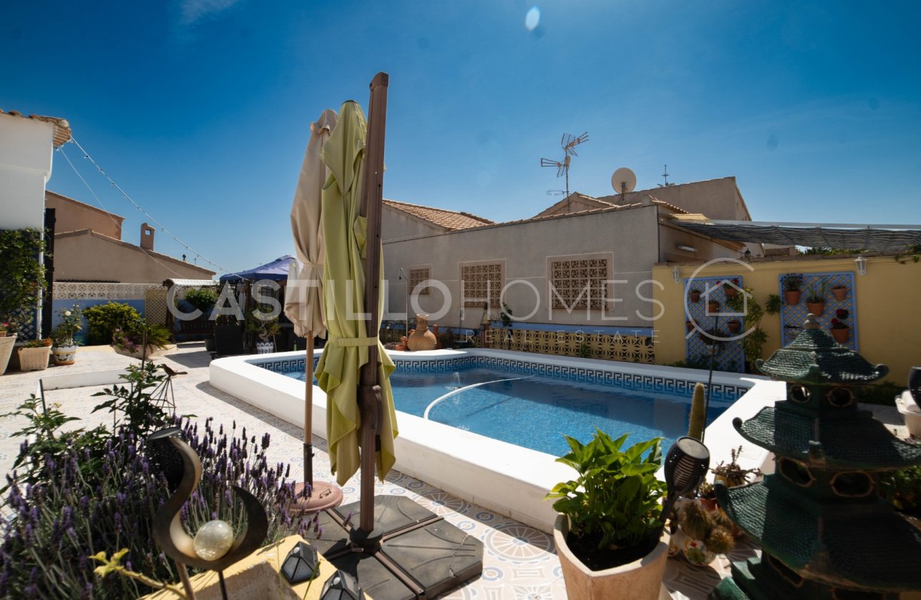 Revente - Villa - Orihuela Costa - La Florida
