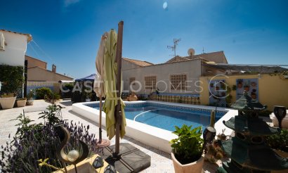 Revente - Villa - Orihuela Costa - La Florida