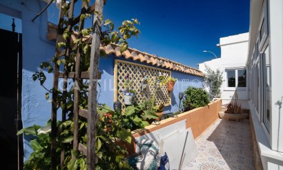 Revente - Villa - Orihuela Costa - La Florida