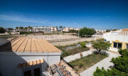 Revente - Villa - Orihuela Costa - La Florida