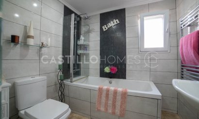 Revente - Villa - Orihuela Costa - La Florida