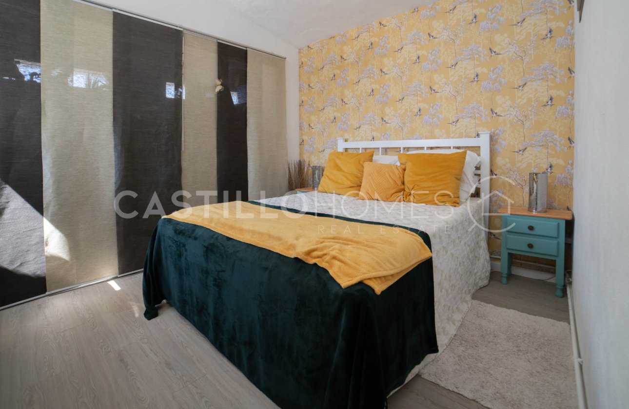 Revente - Villa - Orihuela Costa - La Florida
