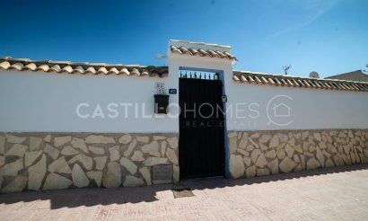 Revente - Villa - Orihuela Costa - La Florida