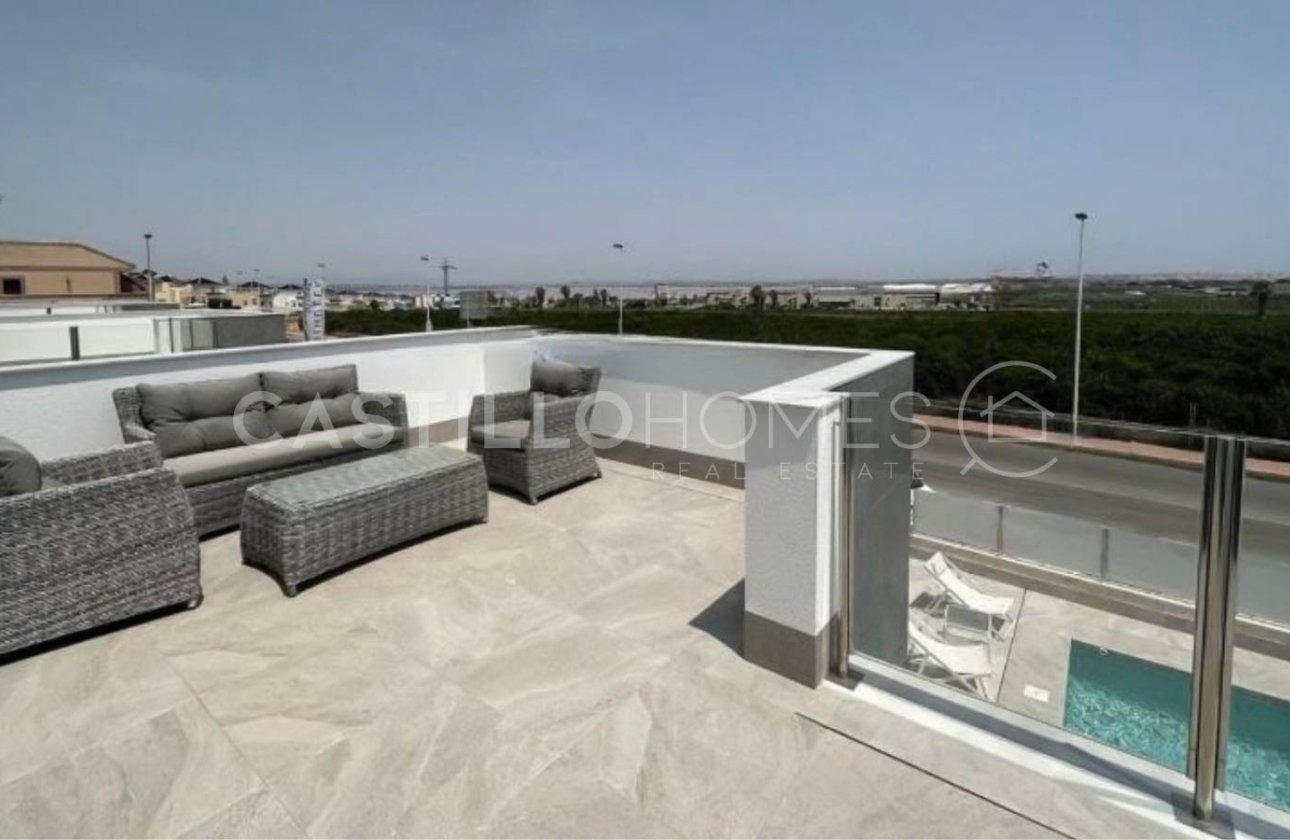 Reventa - Villa - Orihuela Costa - Los Altos