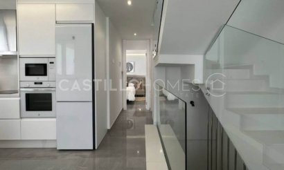 Reventa - Villa - Orihuela Costa - Los Altos