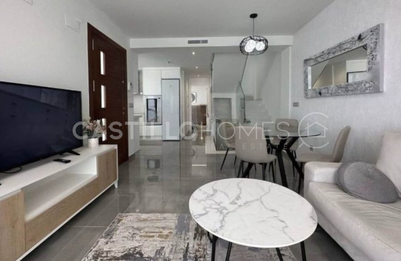 Reventa - Villa - Orihuela Costa - Los Altos