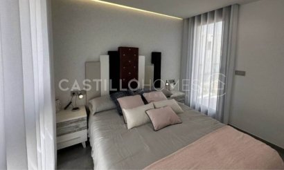 Reventa - Villa - Orihuela Costa - Los Altos