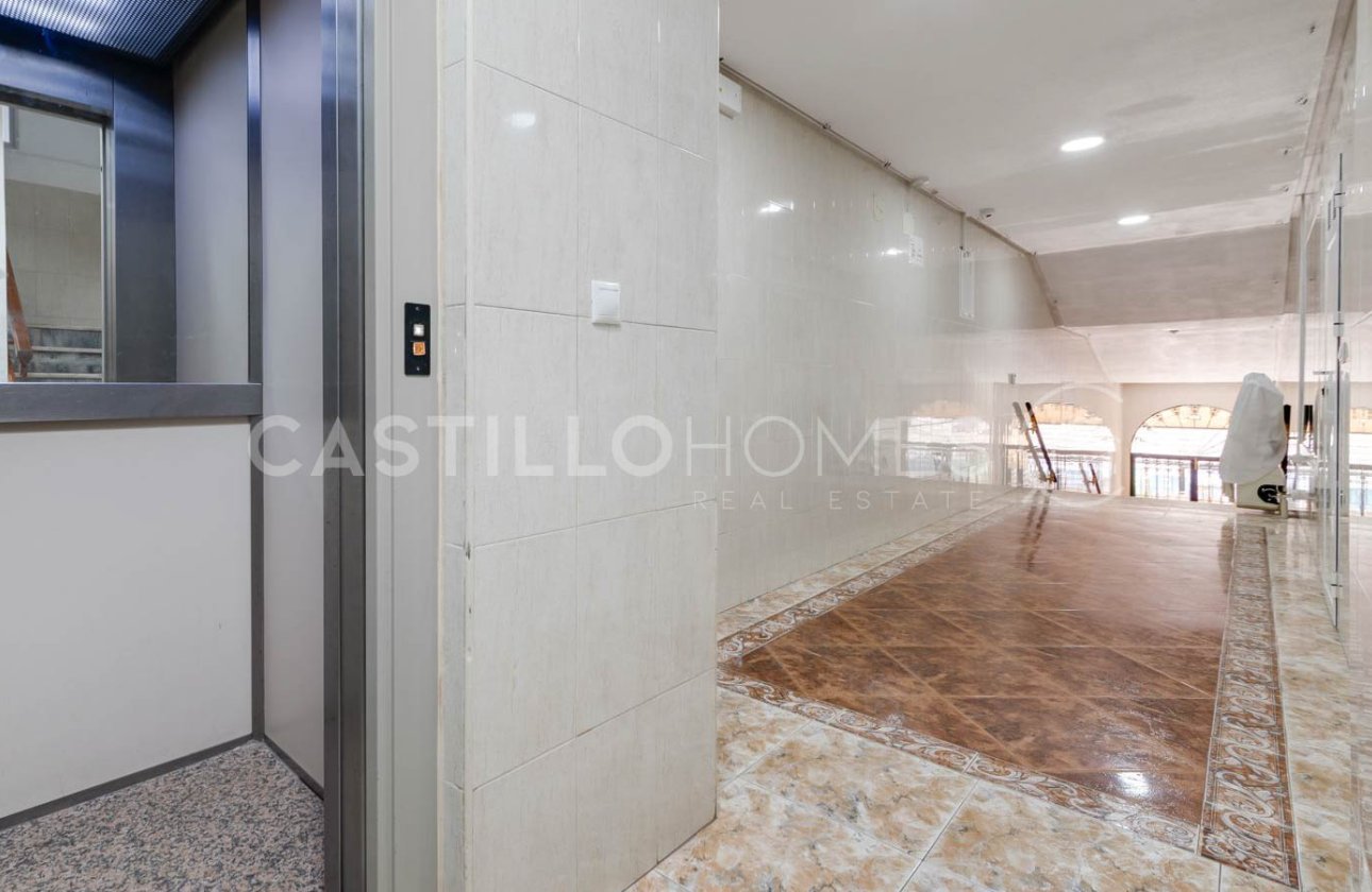 Reventa - Apartamento / piso - Torrevieja - Playa de los Locos