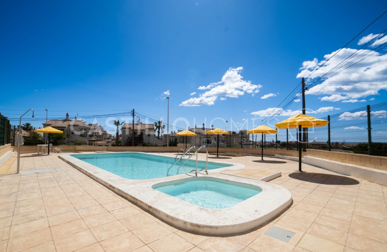 Resale - Bungalow - Torrevieja - La Mata