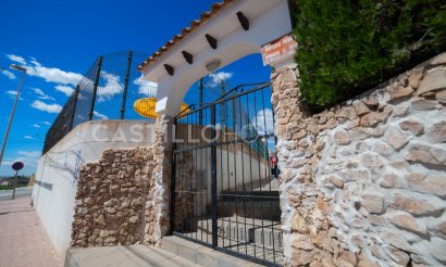 Resale - Bungalow - Torrevieja - La Mata