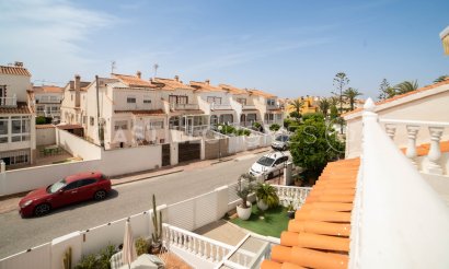 Resale - Townhouse - Torrevieja - Torretas