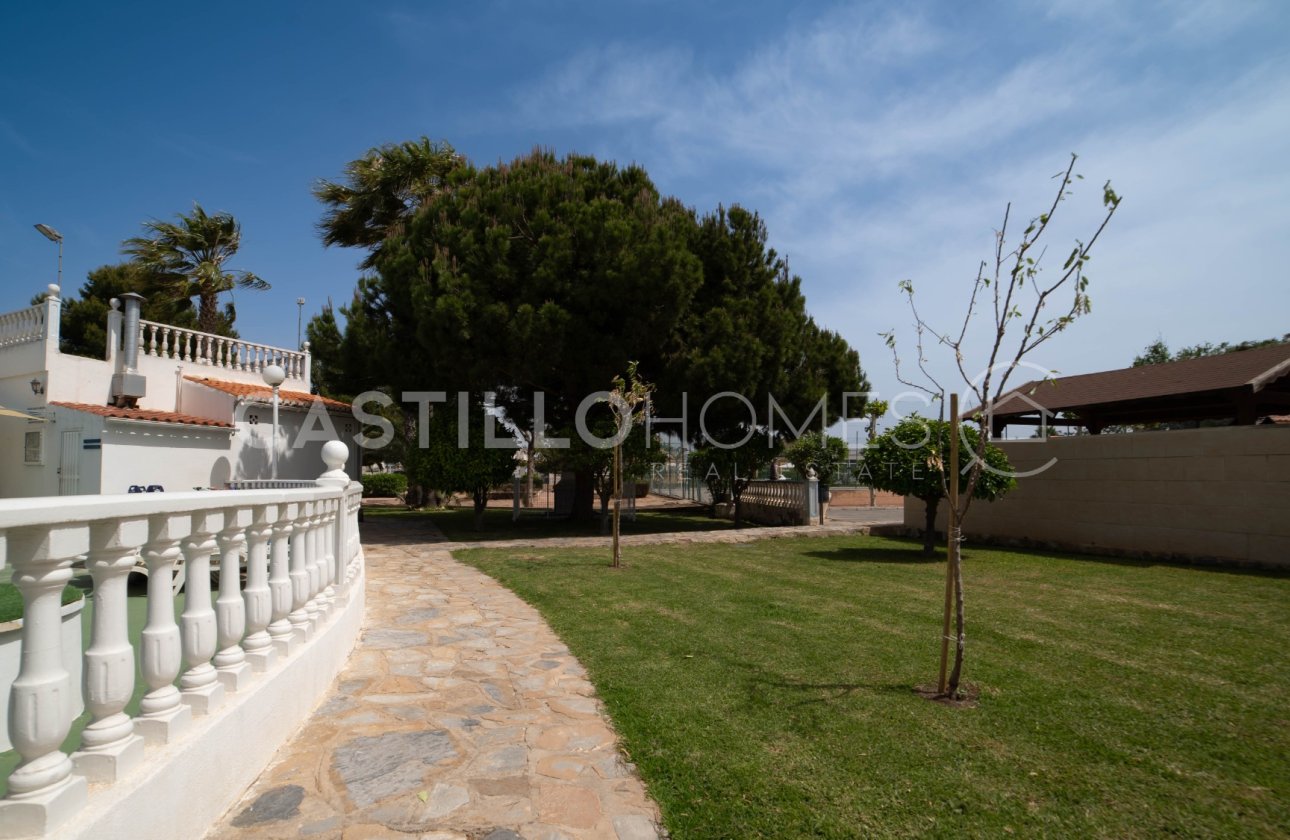 Resale - Townhouse - Torrevieja - Torretas