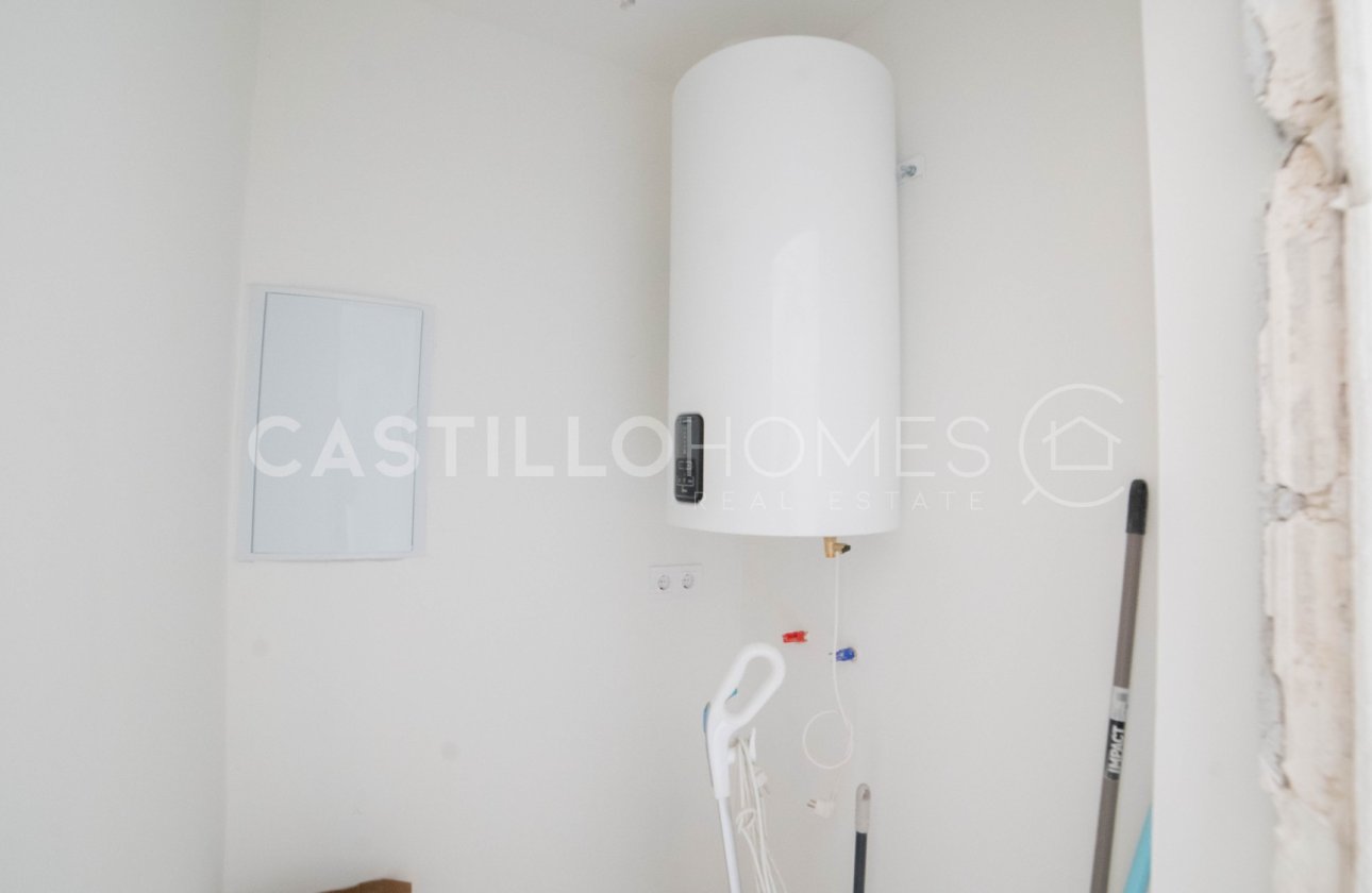 Reventa - Apartamento / piso - Torrevieja - El Acequión - Los Náufragos