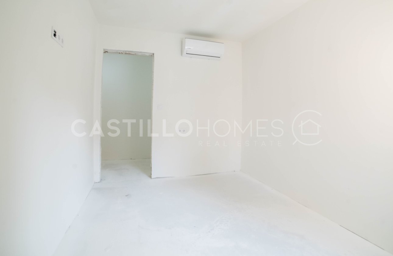 Reventa - Apartamento / piso - Torrevieja - El Acequión - Los Náufragos