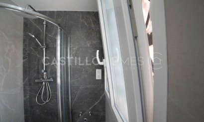 Reventa - Apartamento / piso - Torrevieja - El Acequión - Los Náufragos