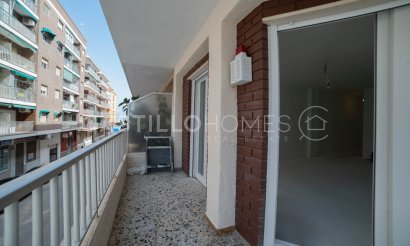 Reventa - Apartamento / piso - Torrevieja - El Acequión - Los Náufragos