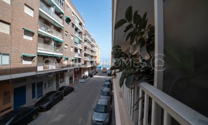 Reventa - Apartamento / piso - Torrevieja - El Acequión - Los Náufragos