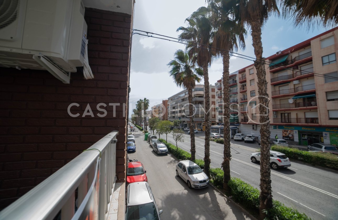 Reventa - Apartamento / piso - Torrevieja - El Acequión - Los Náufragos