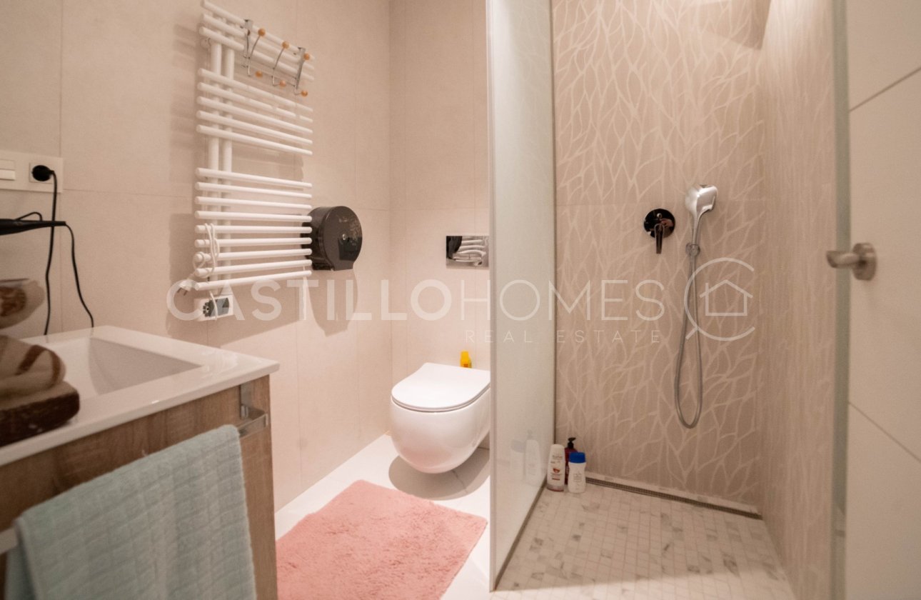 Reventa - Apartamento / piso - Torrevieja - Centro