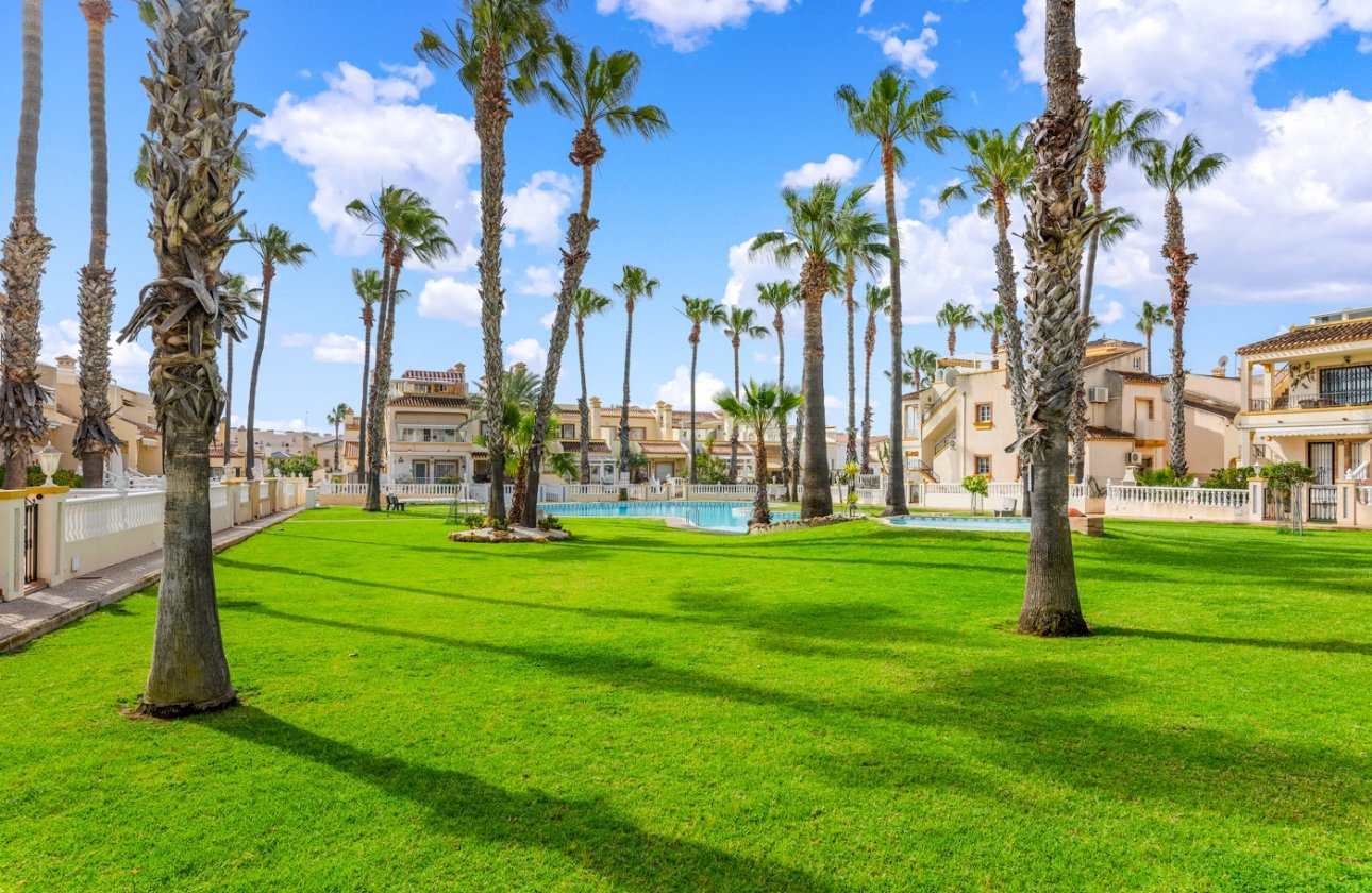 Resale - Townhouse - Orihuela Costa - Playa Flamenca