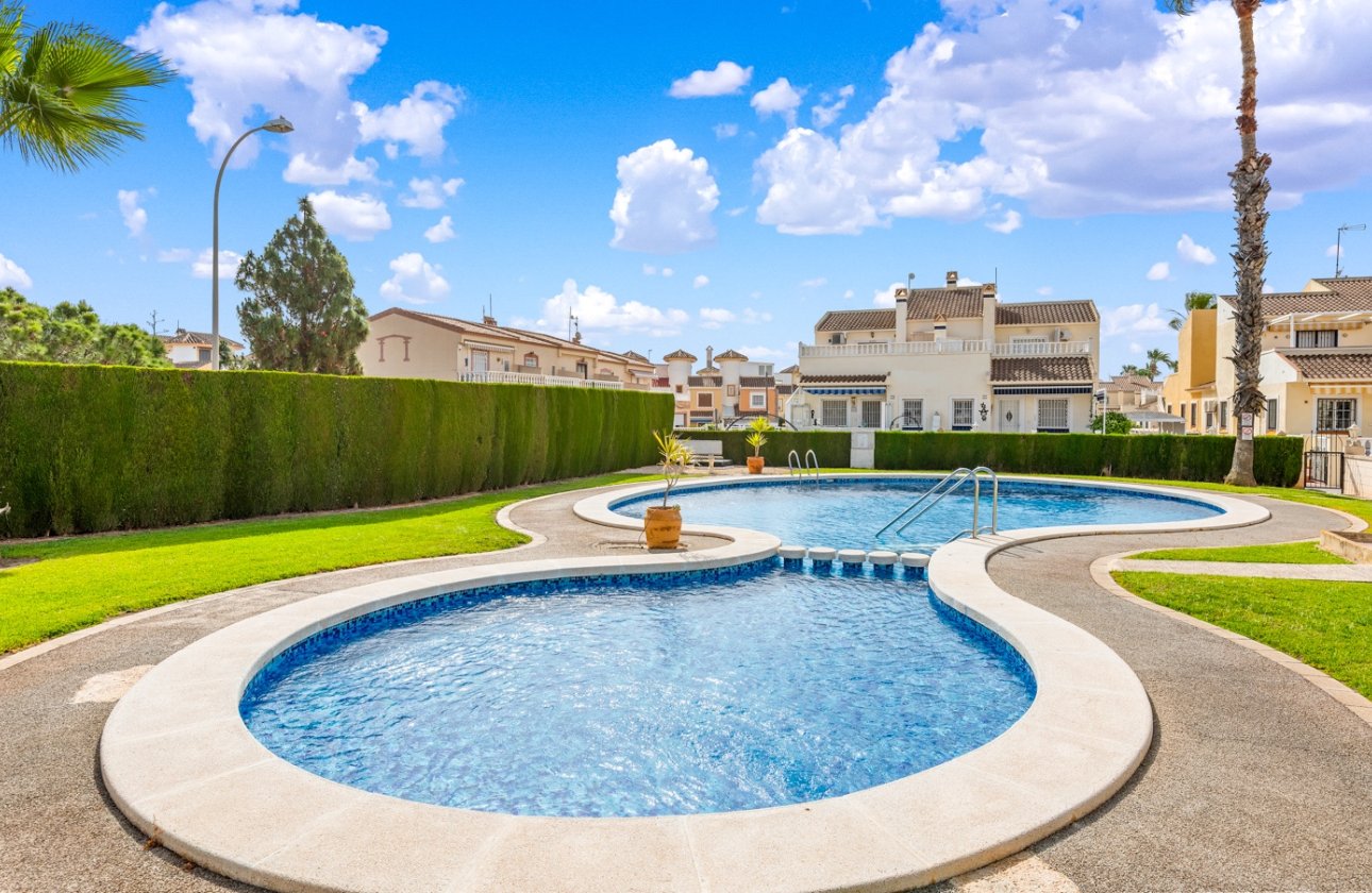 Resale - Townhouse - Orihuela Costa - Playa Flamenca
