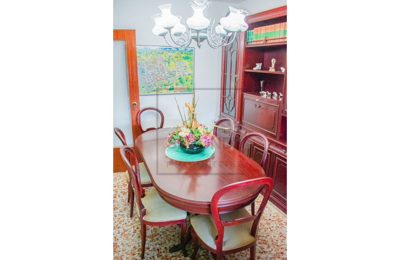 Reventa - Apartamento / piso - Guardamar del Segura - Guardamar pueblo
