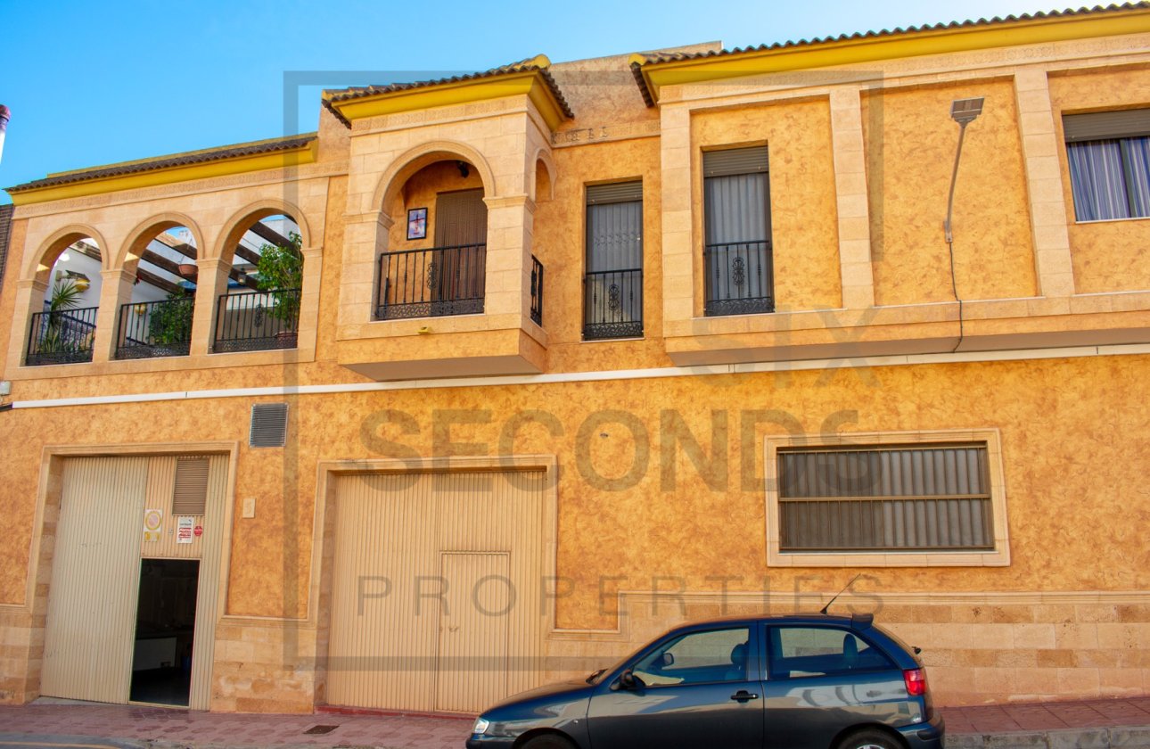 Reventa - Villa / Semi detached - Guardamar del Segura - Guardamar pueblo