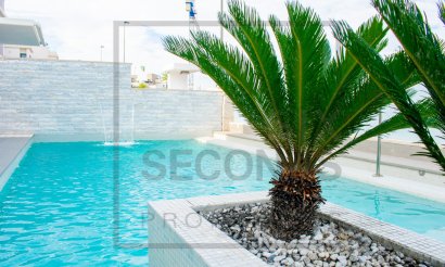 Revente - Villa - San Miguel de Salinas - Urbanizaciones