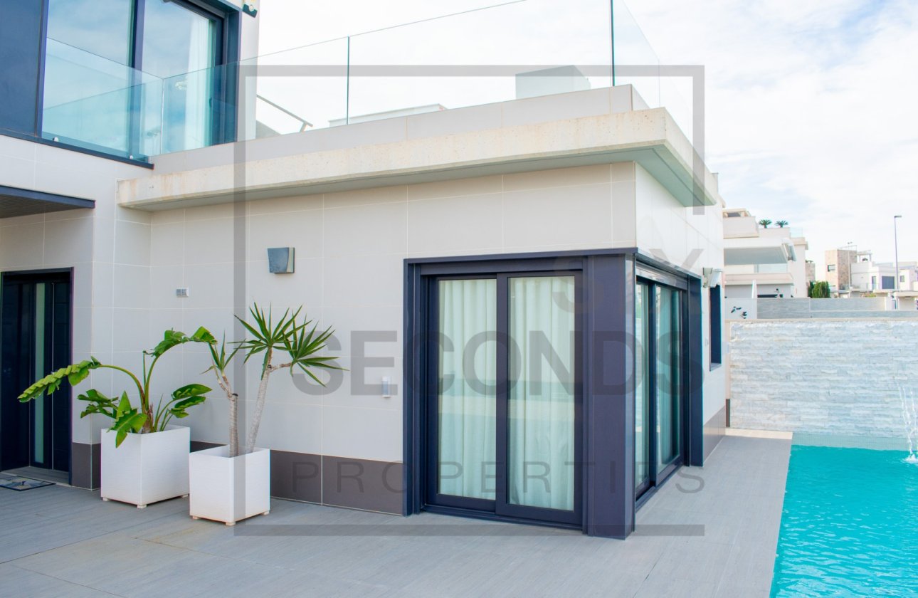 Revente - Villa - San Miguel de Salinas - Urbanizaciones