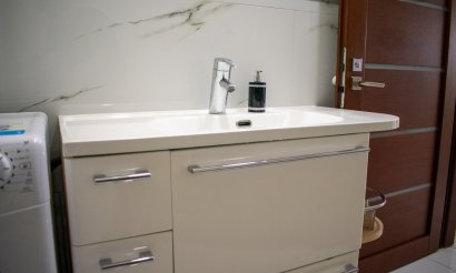 Resale - Apartment / flat - Torrevieja - Los Frutales