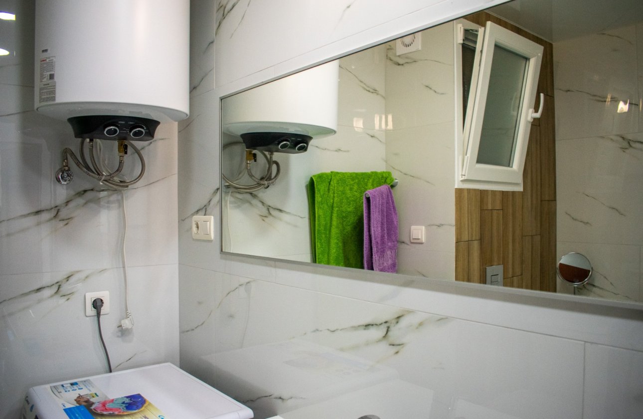 Resale - Apartment / flat - Torrevieja - Los Frutales