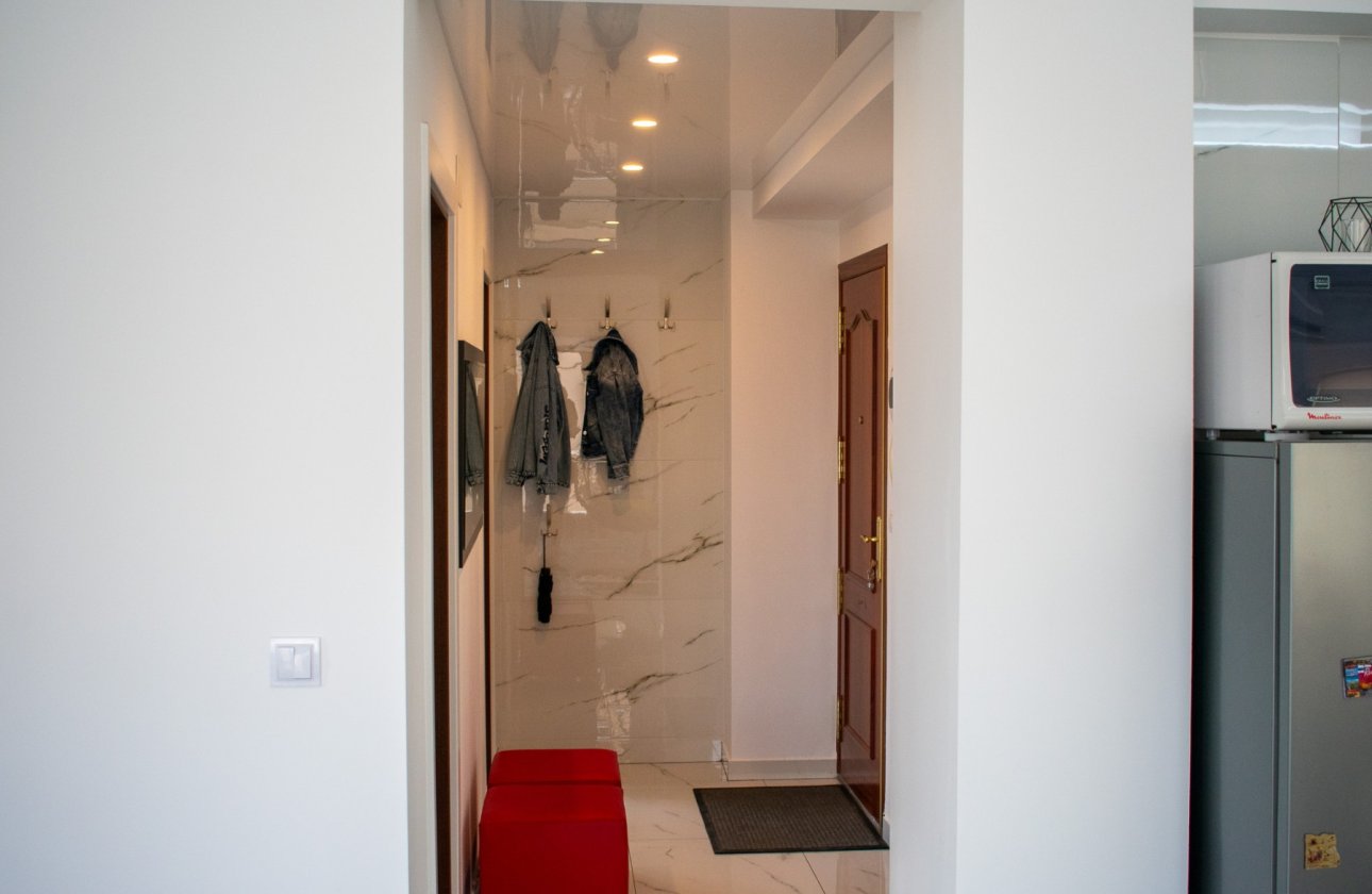 Resale - Apartment / flat - Torrevieja - Los Frutales