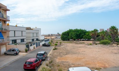 Resale - Apartment / flat - Torrevieja - Los Frutales