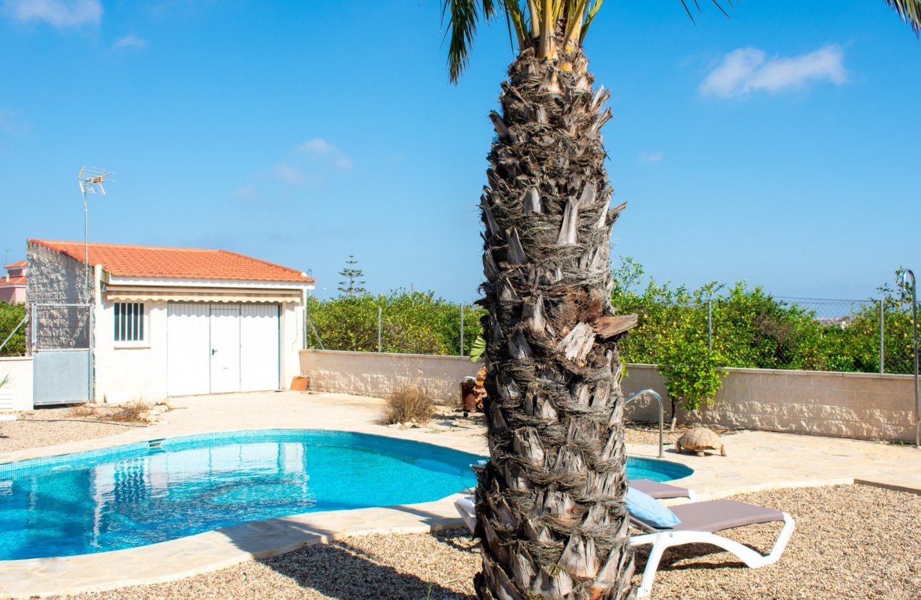 Revente - Villa - Guardamar del Segura - El Raso