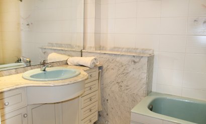 Revente - Appartement - Santa Pola