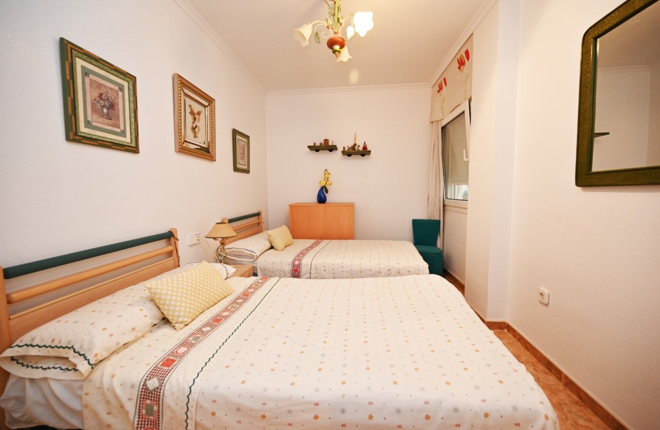 Reventa - Apartamento / piso - Torrevieja - La Mata