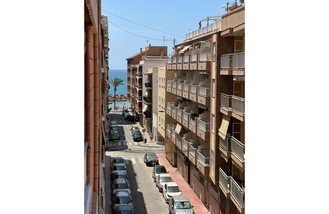 Reventa - Apartamento / piso - Torrevieja - Playa del Cura