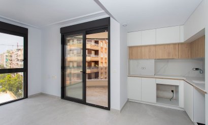 Reventa - Apartamento / piso - Torrevieja - Playa del Cura