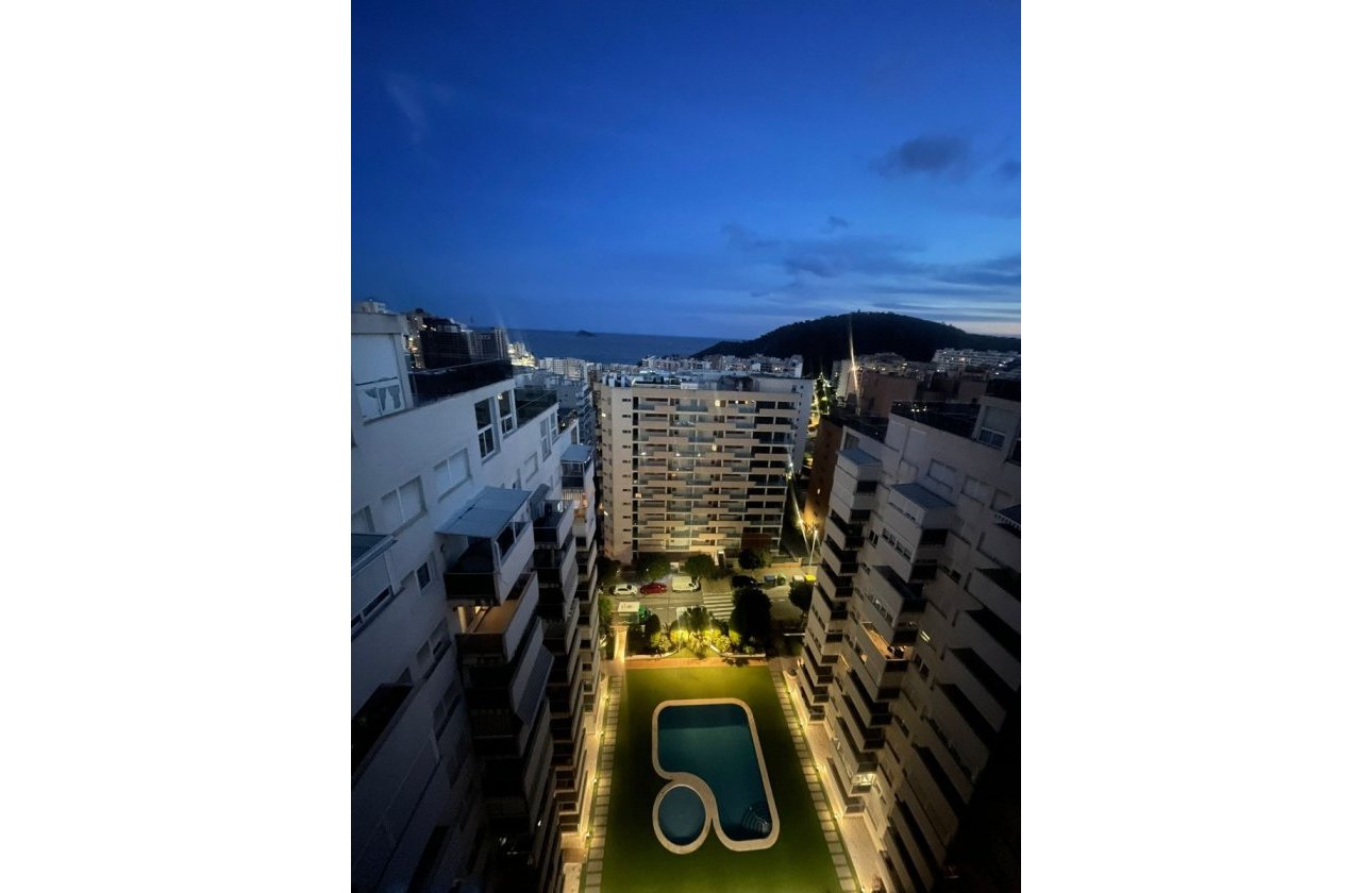 Resale - Apartment / flat - Villajoyosa
