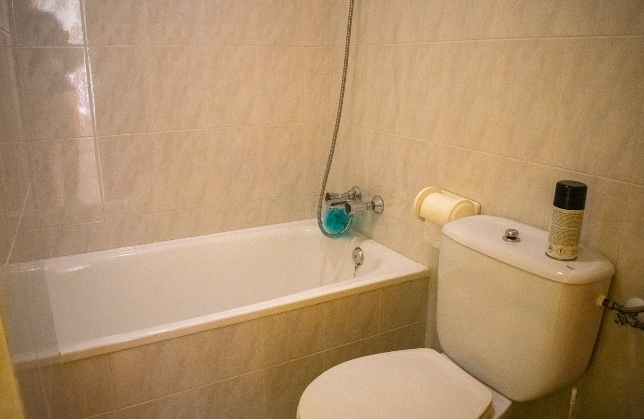 Reventa - Apartamento / piso - Guardamar del Segura - Urbanizaciones