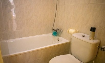 Reventa - Apartamento / piso - Guardamar del Segura - Urbanizaciones