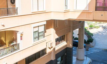 Reventa - Apartamento / piso - Guardamar del Segura - Urbanizaciones