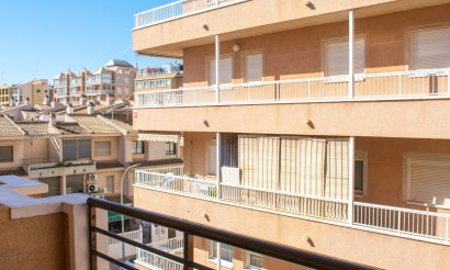 Reventa - Apartamento / piso - Guardamar del Segura - Urbanizaciones