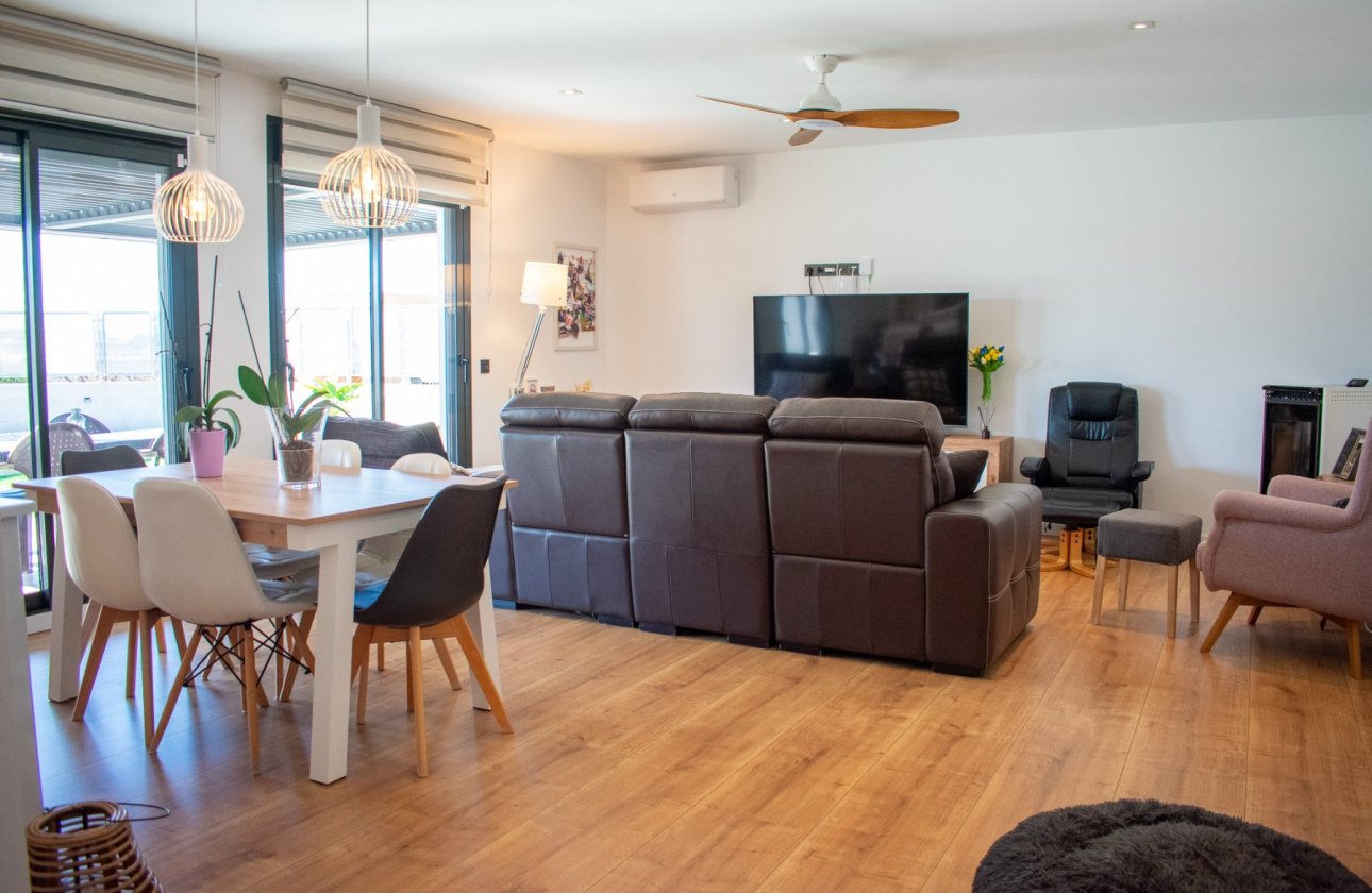 Revente - Villa - San Vicente del Raspeig - Los Girasoles